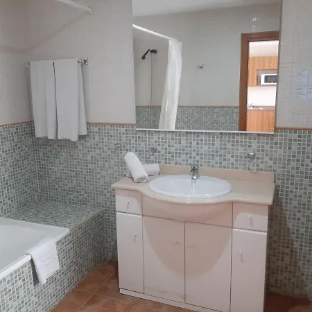 Aparthotel Club Las Colinas *